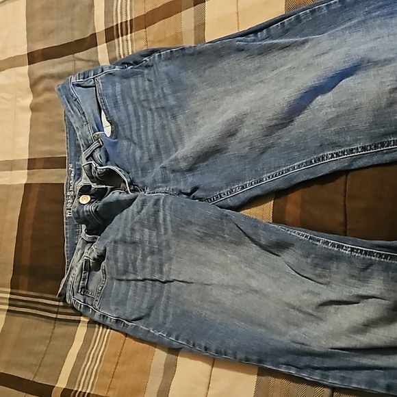 Jeans - Picture 2 of 4